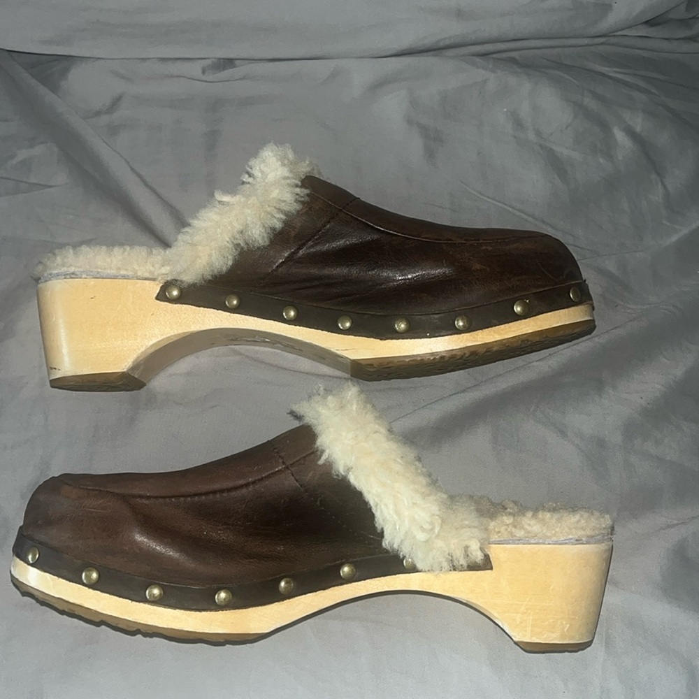 UGG Kalee Clogs Women’s 8 Brown Bomber Leather Sherpa Lined - Picture 5 of 15